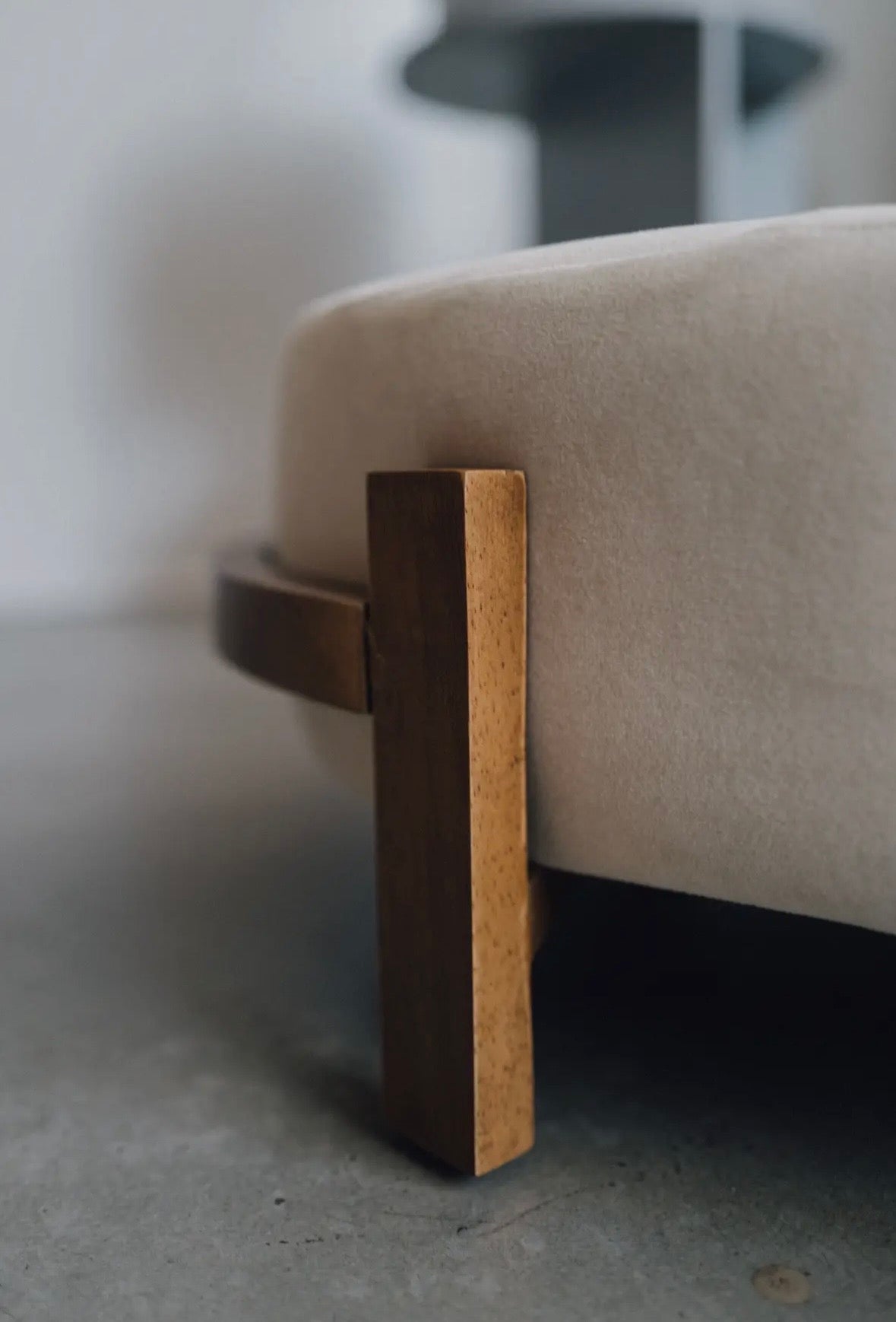 Whiskerhaus Premium Modern Luxury Cat and Dog Bed